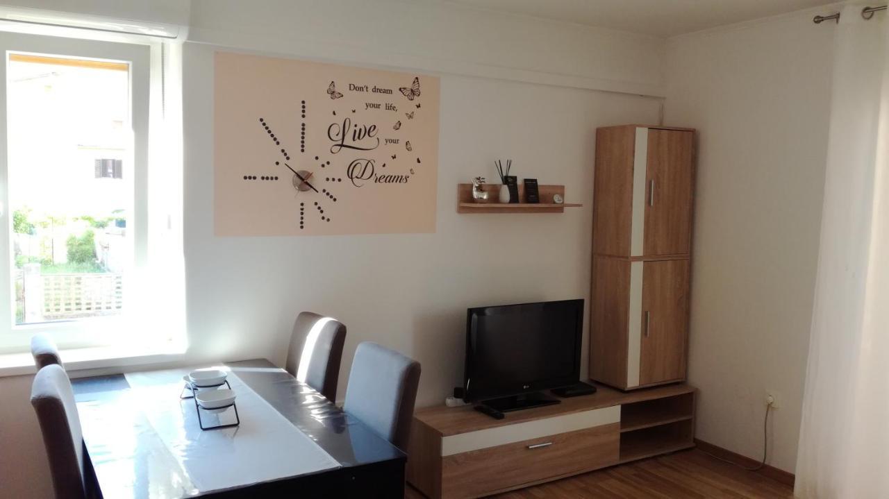 Apartma Ema Izola Luaran gambar